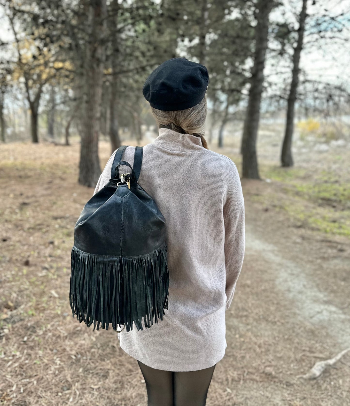 MOCHILA DE CUERO VINT CON FLECOS ANTIRROBO NEGRO | 4 colores