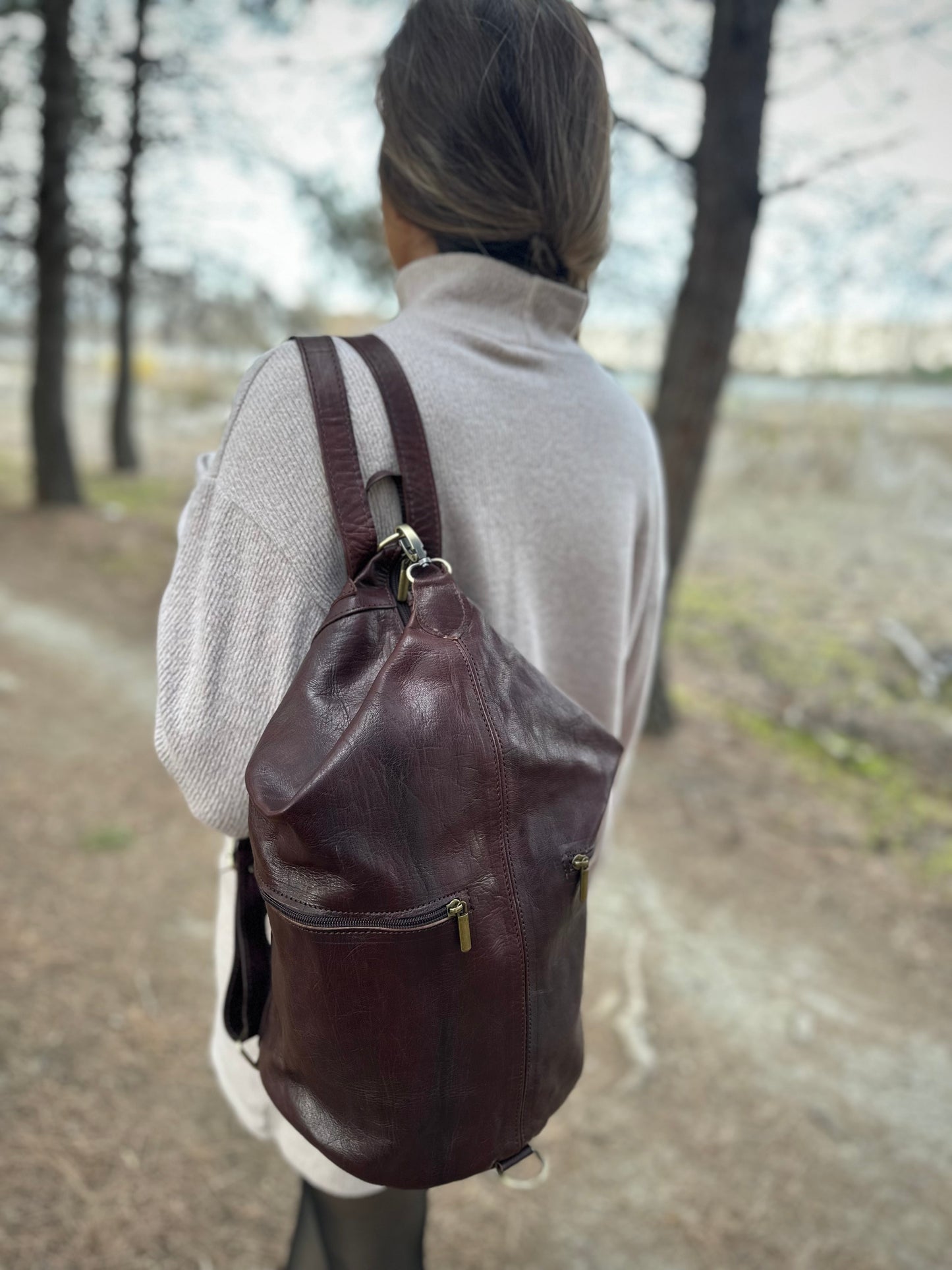 MOCHILA DE CUERO CON CIERRE ANTIRROBO VINT MARRÓN | 4 colores