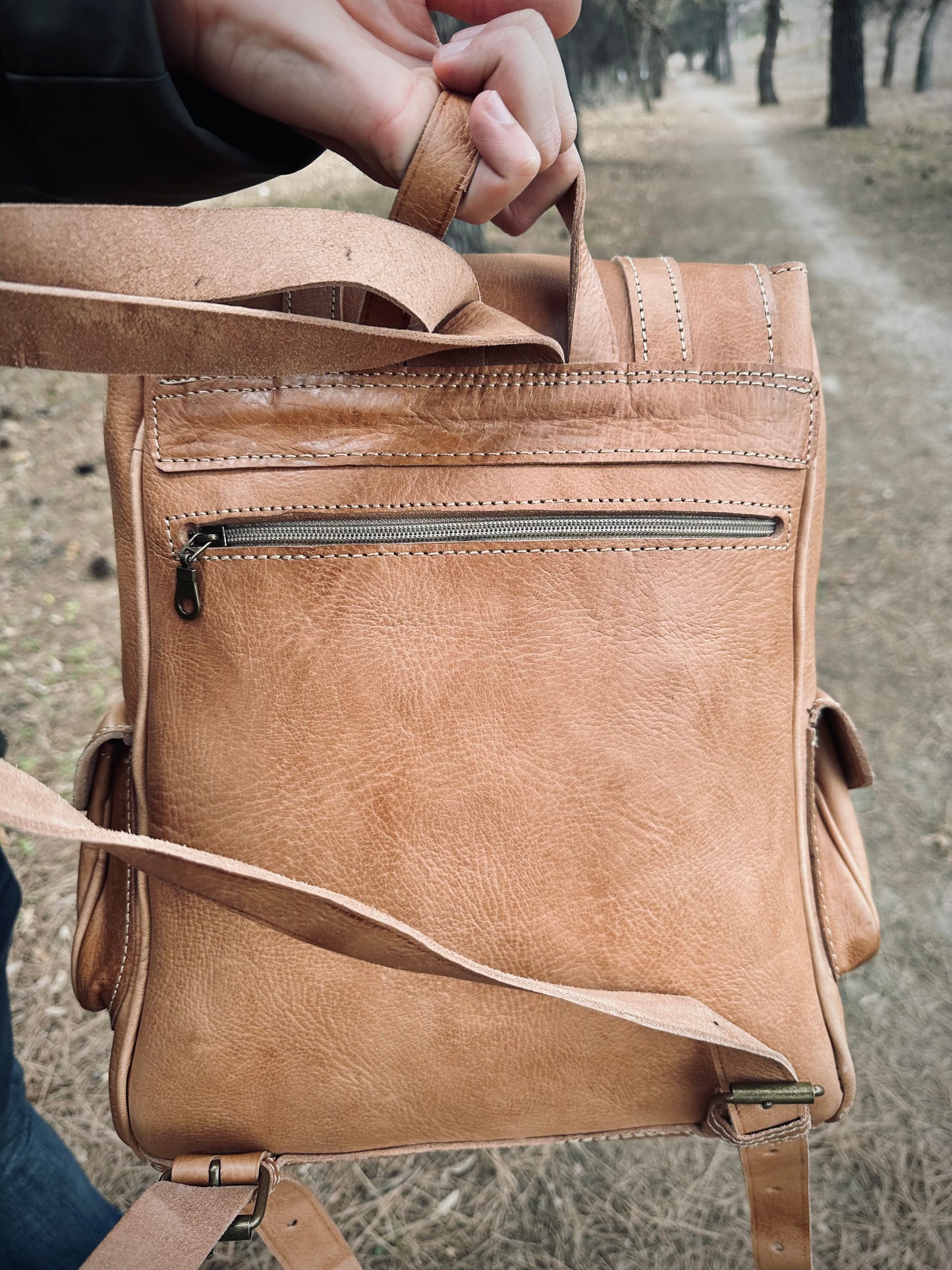 MOCHILA GRANDE DE COURO NATURAL TERRAC | 3 cores