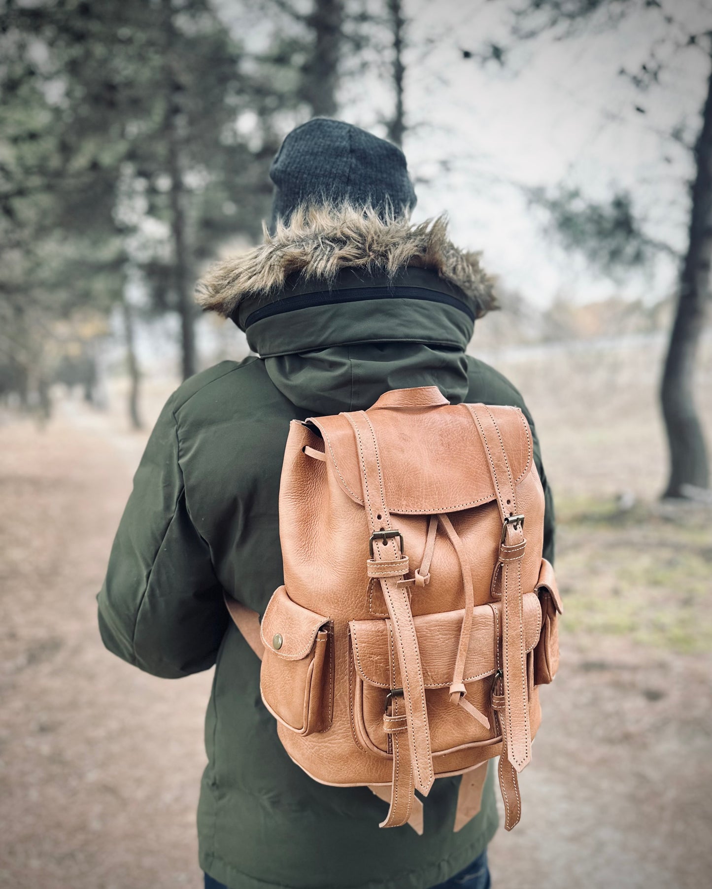 MOCHILA GRANDE DE COURO NATURAL TERRAC | 3 cores