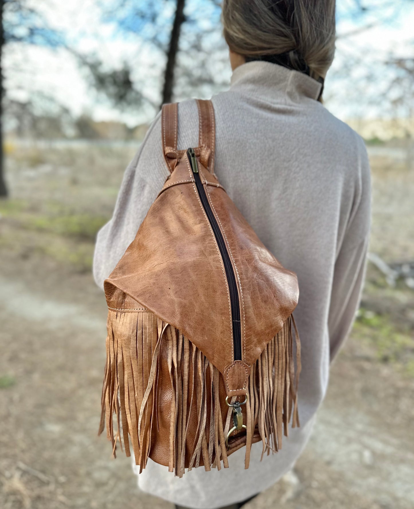 MOCHILA DE CUERO VINT CON FLECOS ANTIRROBO NATURAL | 4 colores