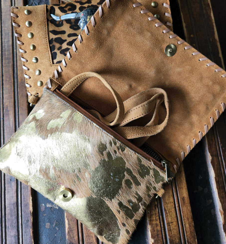 CARTERA DE MANO BOHO CHIC PIEL INDIA CABEZA DE BÚFALO | variación de colores