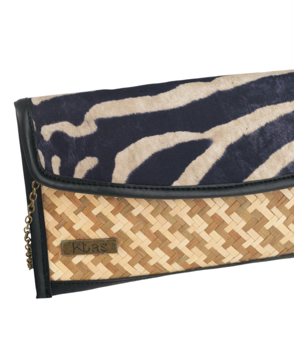 BOLSA CROSSBODY COM ESTAMPA LEOPARDO ANIMAL