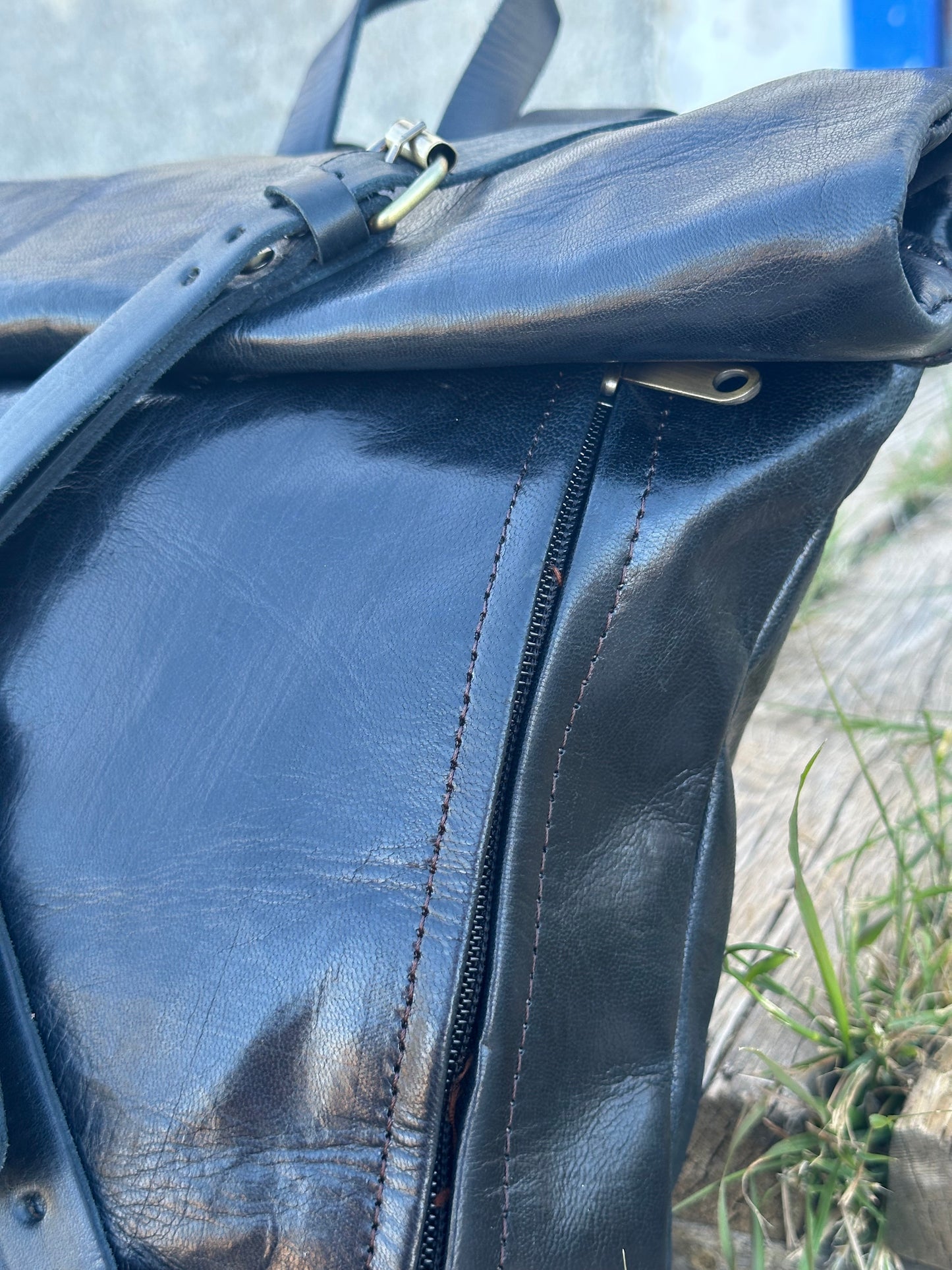 MOCHILA GRANDE DE CUERO VINTAGE NEGRO | 3 colores