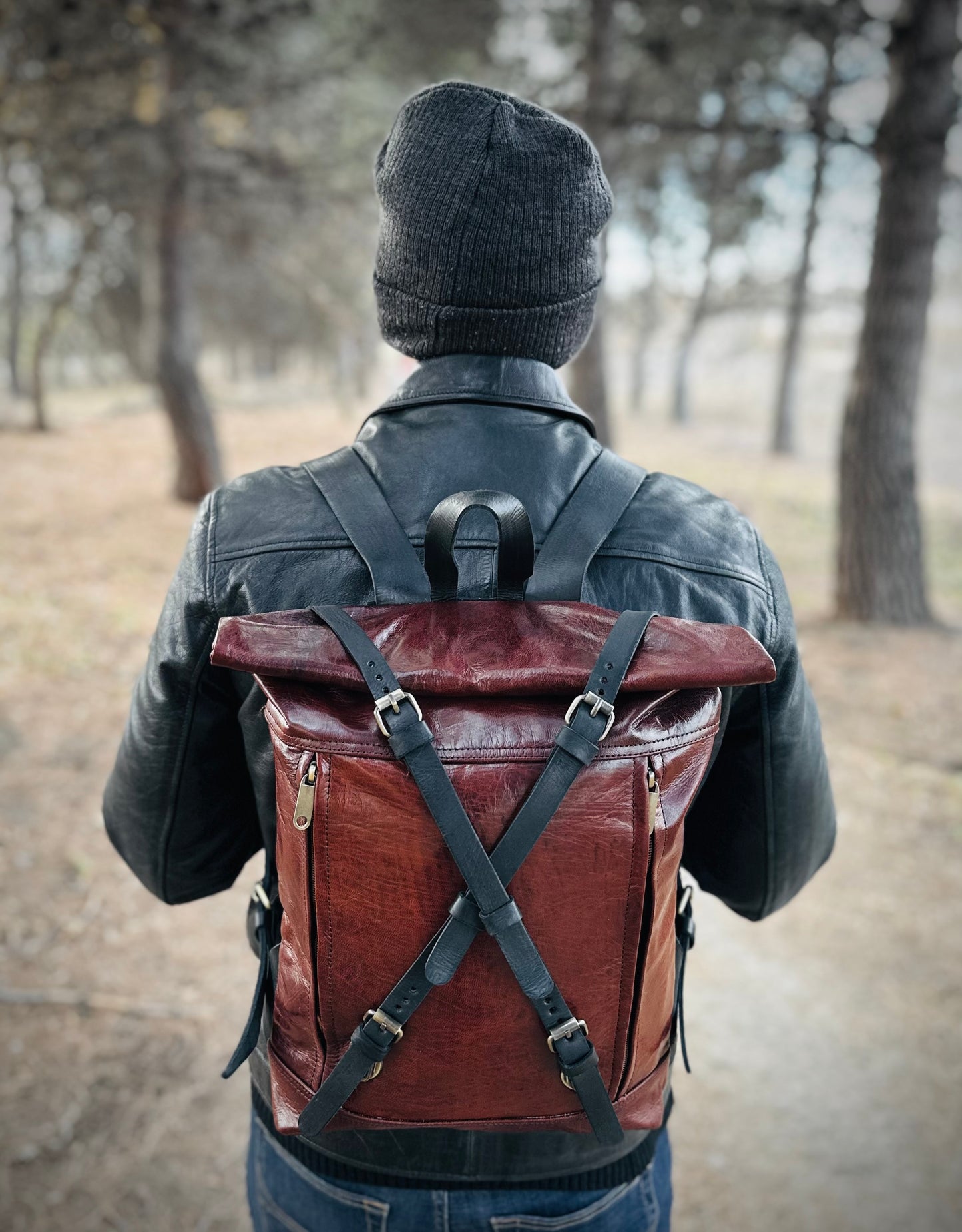 MOCHILA GRANDE DE COURO VINTAGE