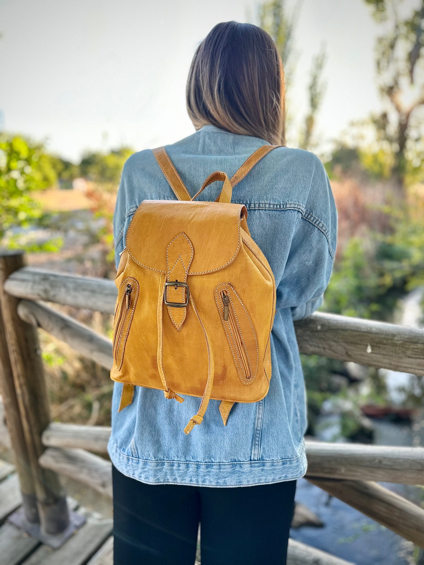 Medium Sierra Brown Leather Backpack | 2 colors and sizes
