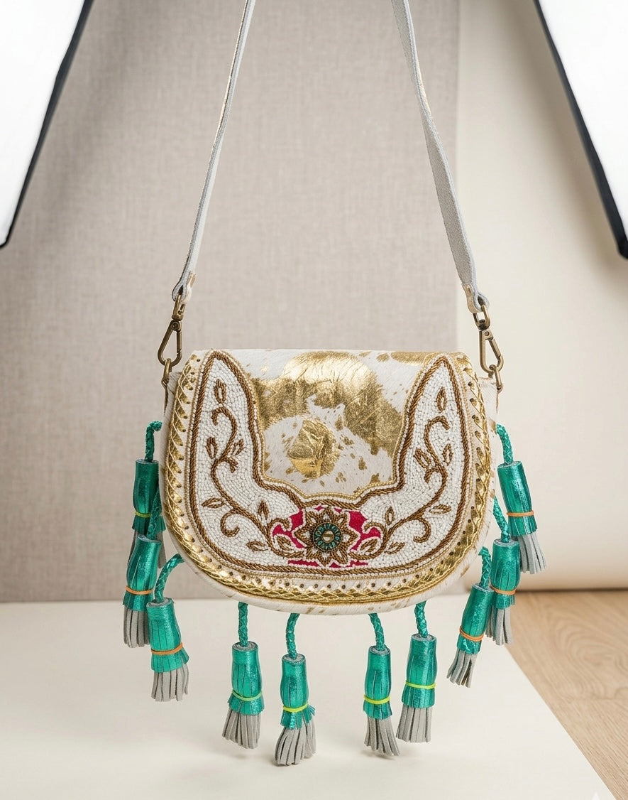 SAC BANDOULIÈRE EN CUIR BOHÈME BRODÉ | 2 couleurs