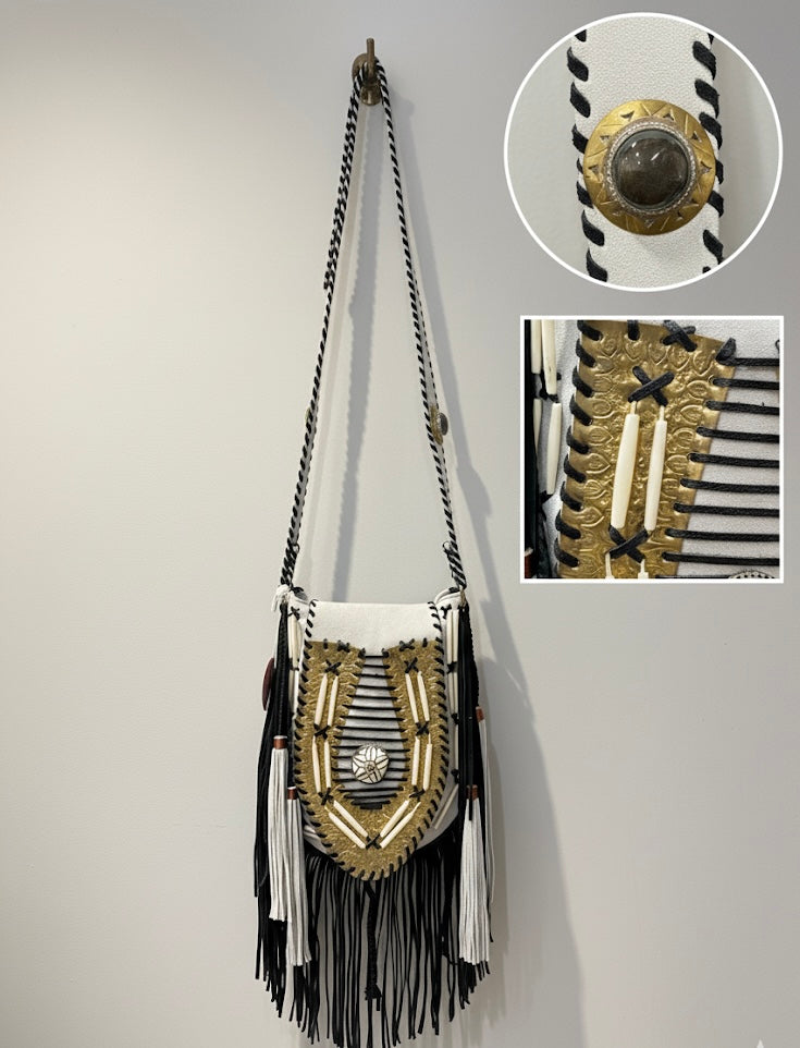 BOLSO BOHO-ÉTNICO DE PIEL DE ANTE