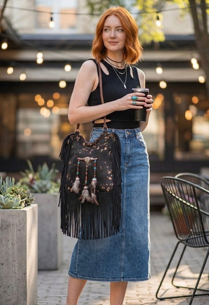 BOLSO BOHO CHIC CUADRADO CABEZA BÚFALO Y FLECOS NEGRO | 2 colores