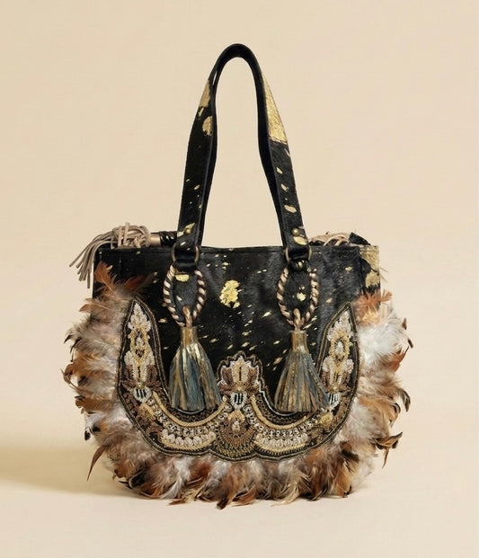 BOLSO BOHO CHIC PIEL CON PLUMAS Y BORDADO NEGRO | 3 colores