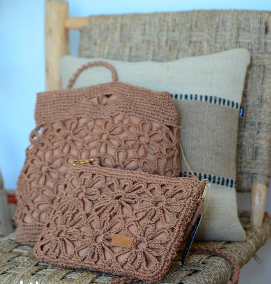 ESSENTIAL NATURAL FIBER SHOULDER BAG | 2 models
