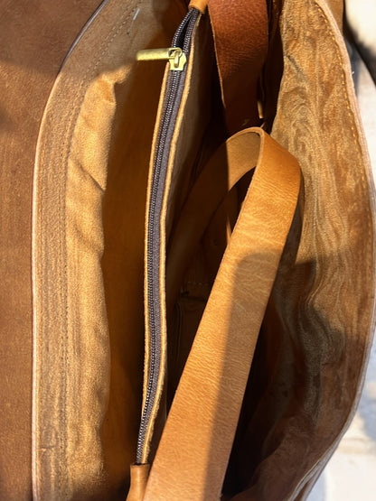 MALETÍN DE ORDENADOR VINTAGE DE CUERO PARA HOMBRE CON BANDOLERA | 2 colores