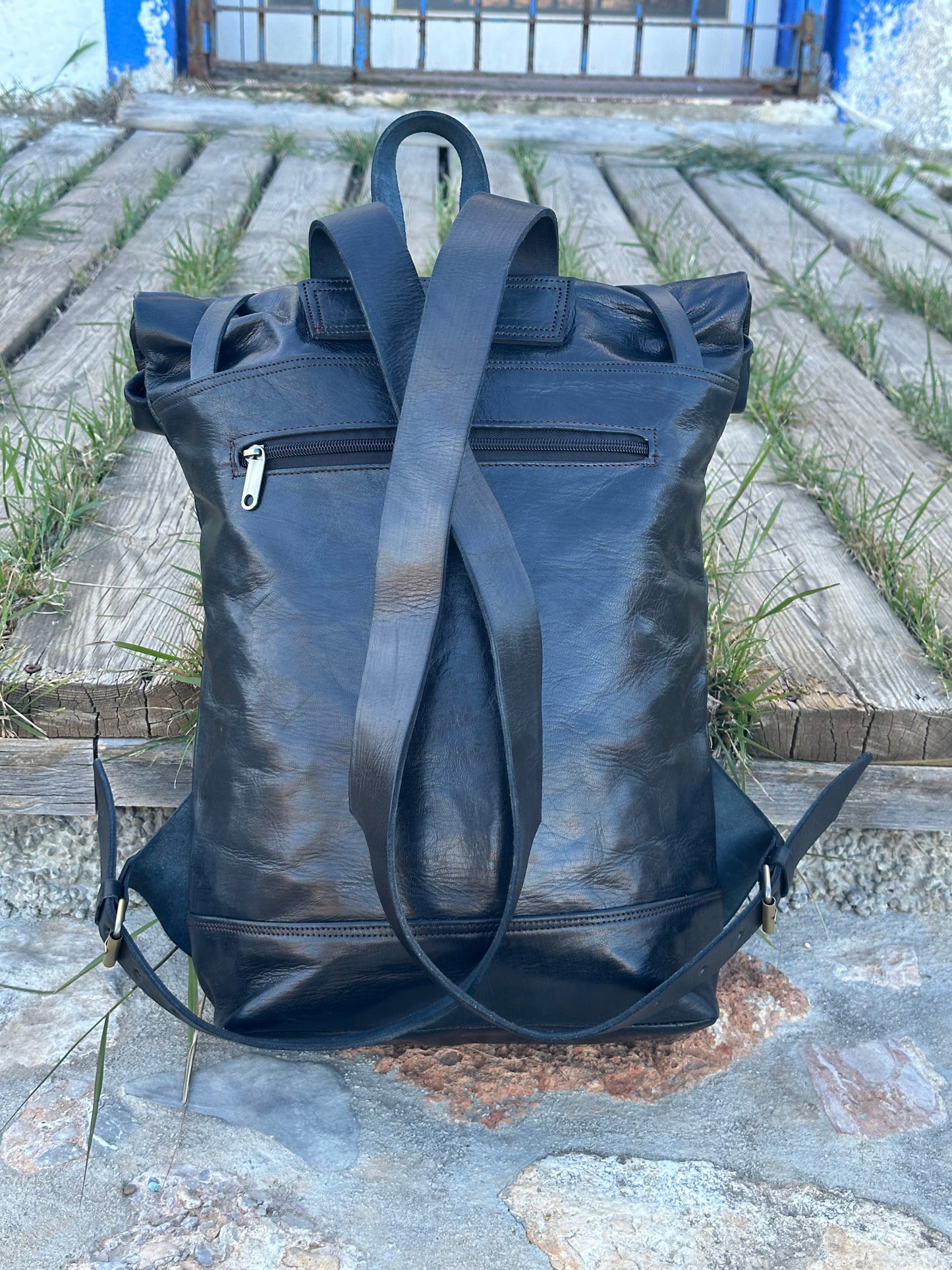 MOCHILA GRANDE DE CUERO VINTAGE MARRÓN TEJA OSCURO | 3 colores