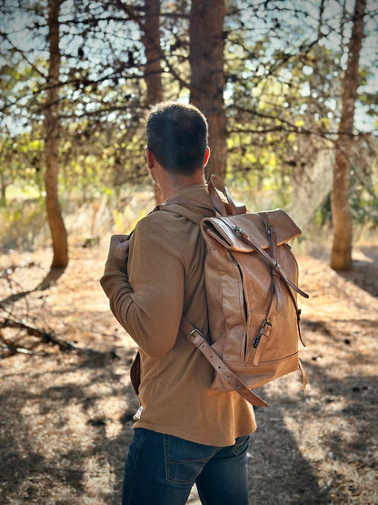 MOCHILA GRANDE DE CUERO VINTAGE MARRÓN TEJA OSCURO | 3 colores