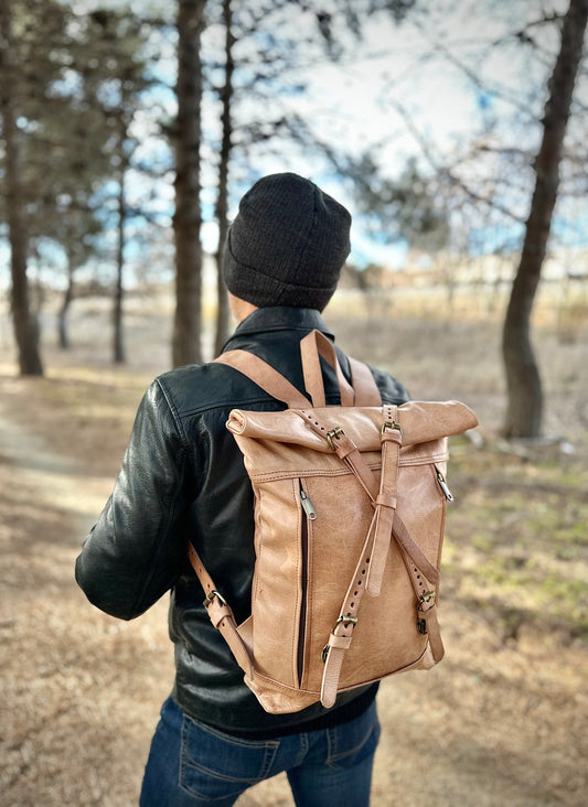 MOCHILA MEDIANA DE CUERO VINTAGE NATURAL | 2 colores