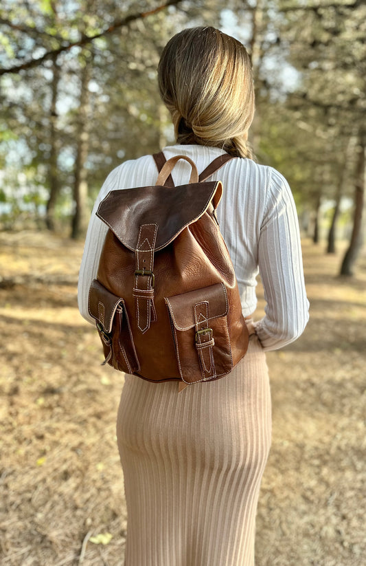 MOCHILA CUERO GRANDE TERRAC CIERRE HEBILLA