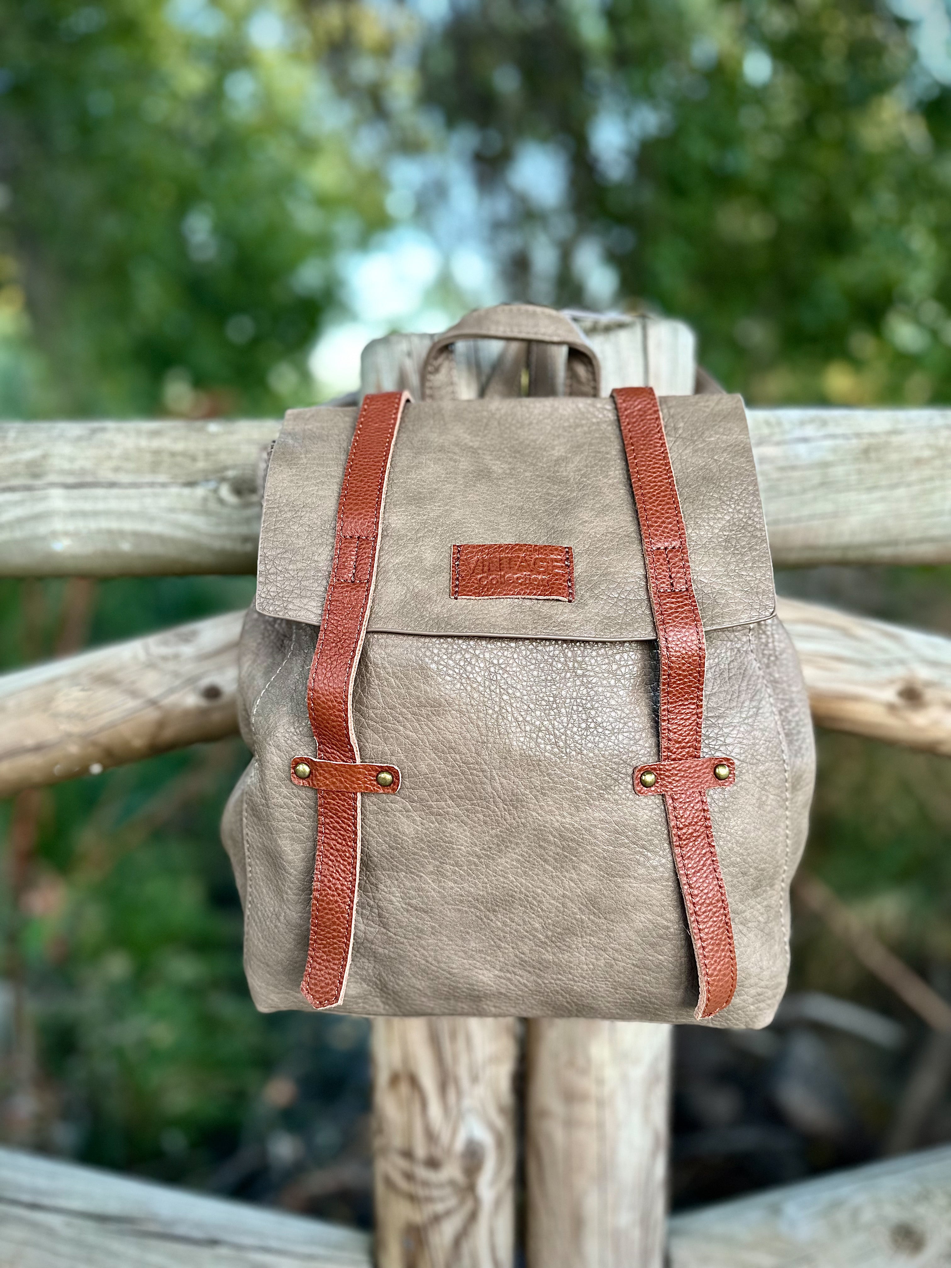 Mochilas de piel de moda 2025